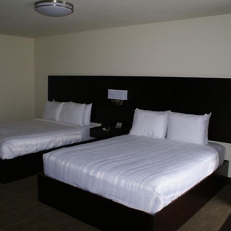 Boarders Inn & Suites By Cobblestone Hotels - Syracuse エクステリア 写真